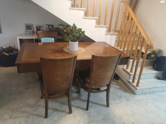 פינת אוכל בצבע חום כהה+ 8 כסאות