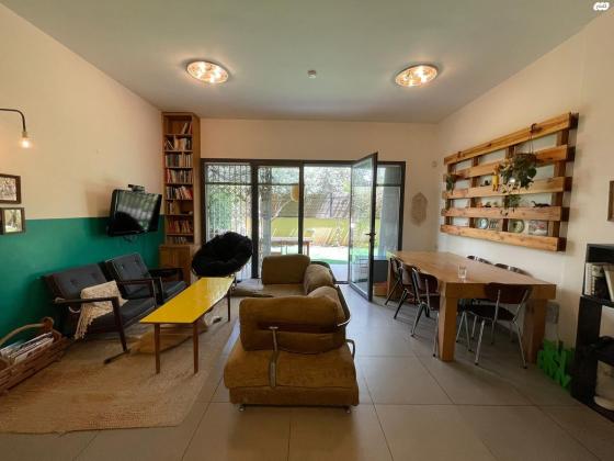 יוסף קארו 27 (מונטיפיורי)