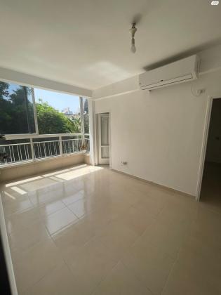 שדרות יד לבנים 14 (יד אליהו)