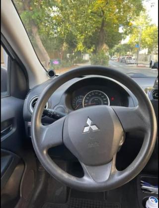 מיצובישי ספייס סטאר (2014)