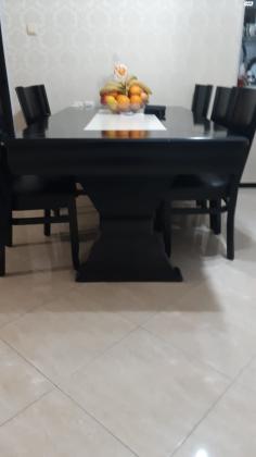 שולחן פינת אוכל מעץ, נפתח ל16 סועדים