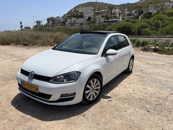 פולקסווגן גולף (2015)