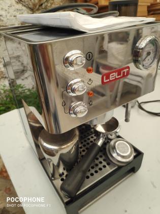 מכונת קפה לילית שימוש מועט