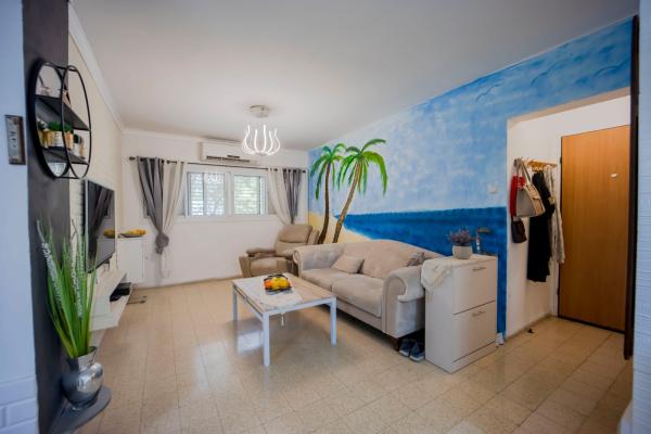 דירה להשכרה ביקנעם עילית ברמת יקנעם מרוהטת קומפלט  כולל כל מוצרי החשמל