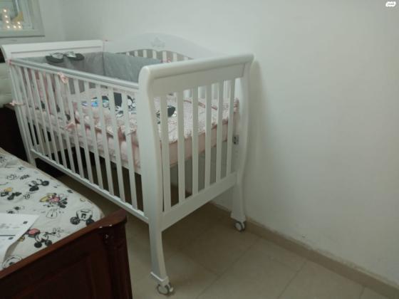 מיטת תינוק מדגם רומא שילב