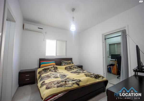 ד"ר גרשון ציפר 12 (קרית חיים מזרחית)