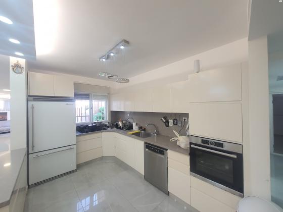 הרב יצחק נסים (חומת שמואל;הר חומה)