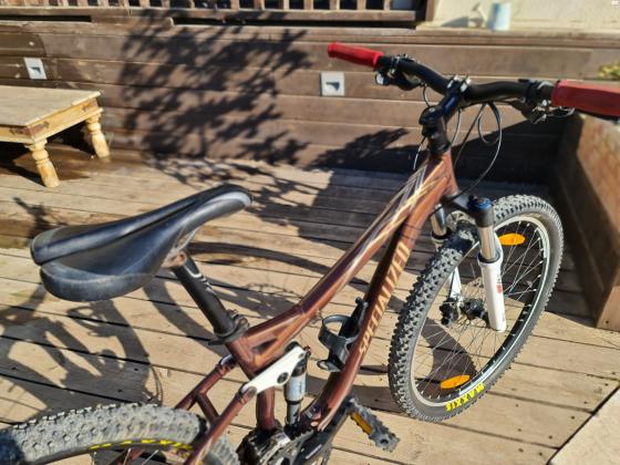 אופני הרים שיכוך מלא Specialized