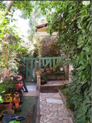 טביוב 4 (בצרון)