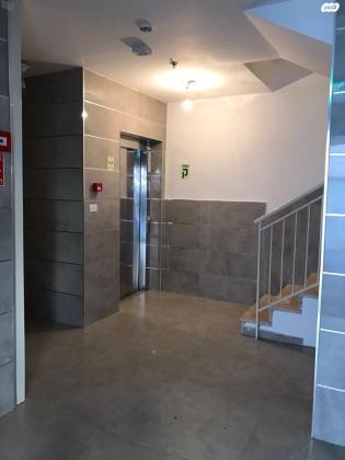 שדרות הרצל 62 (המרכז האזרחי;משכנות)