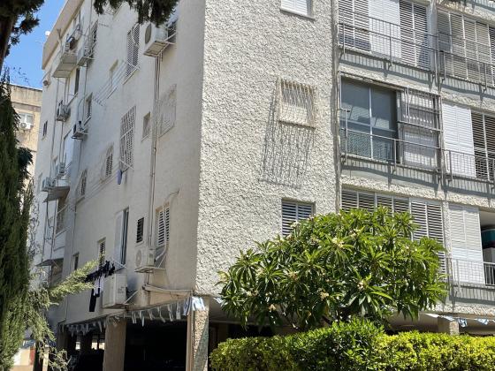 אליהו גלזר 3 (החלוץ;העבודה)