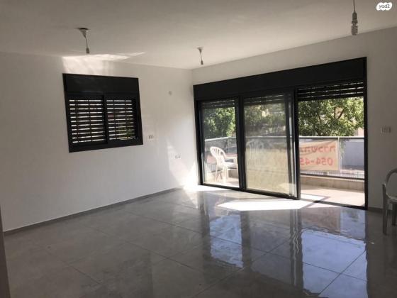 שדרות הרצל 62 (המרכז האזרחי;משכנות)