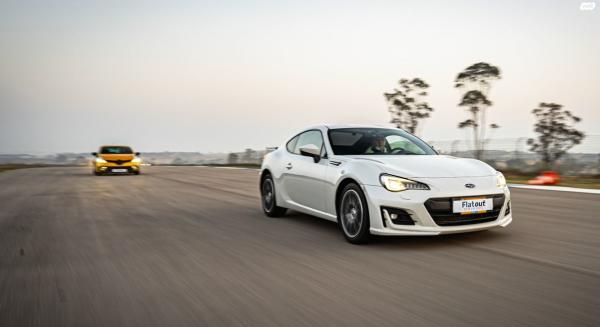 סובארו BRZ (2017)