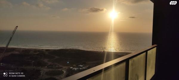 יצחק שדה 1 (מערב)