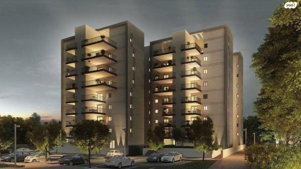 קורט טוכולסקי 9 (יפו ג)