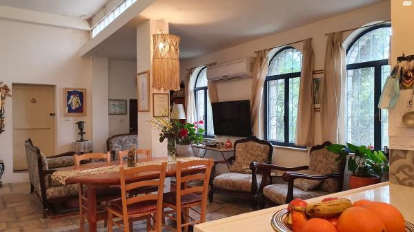 עין כרם 9 (עין כרם)