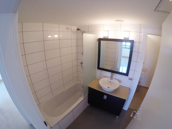 ניסים אלוני 6 (פארק צמרת)