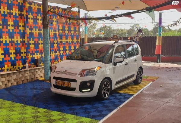 סיטרואן C3 פיקאסו (2013)