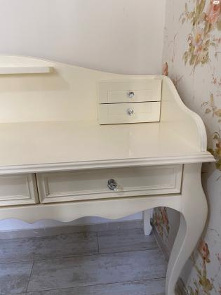 סקרטר (שולחן כתיבה)