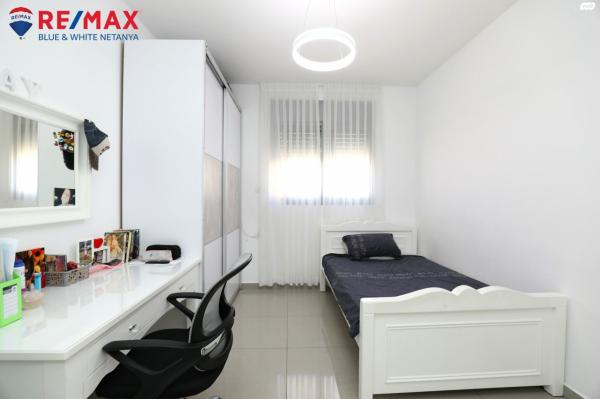 דרך רזיאל 49 (מרכז העיר)