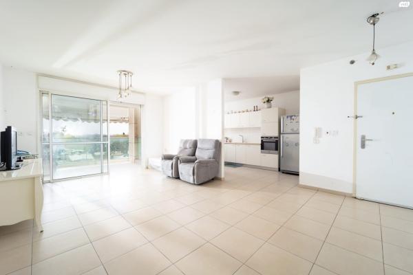 לח"י 38 (עזרא)