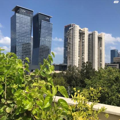 שדרות ההשכלה 14 (בצרון)