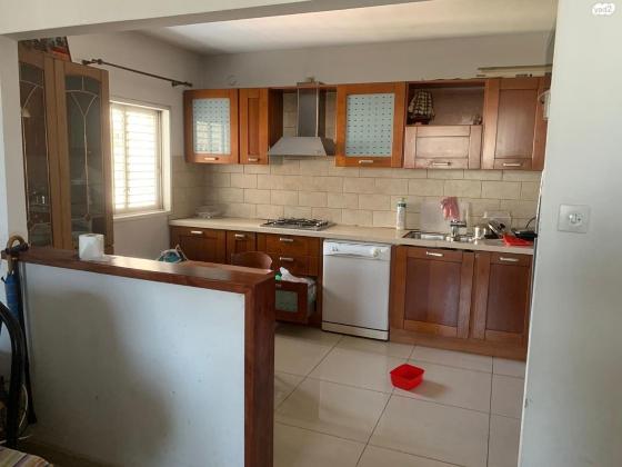 יוספי 12 (מרכז העיר ג')