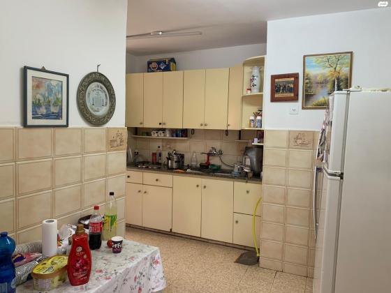 הרב יצחק חי טייב (הר נוף)