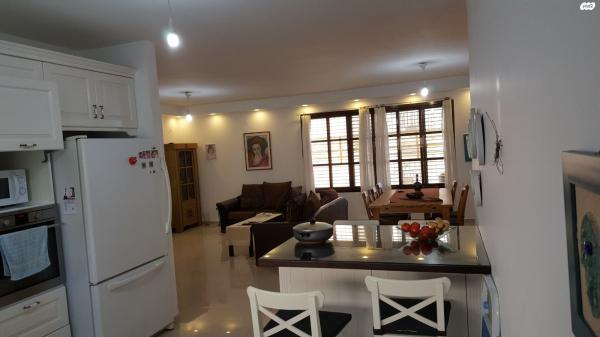 אורנים 7 (מרכז העיר)