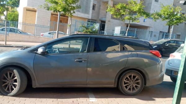 הונדה סיוויק סטיישן (2016)