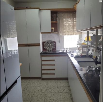 משה חיים שפירא 11 (קריית שמואל)