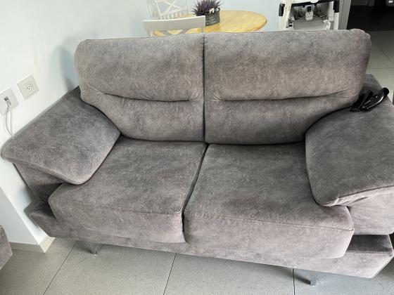 סלון של ויטוריו דיוואני בצבע