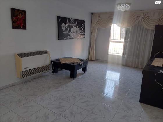 סעדיה מרדכי 11 (נווה מאיר;בן גוריון;נווה יהונתן;יפה נוף)