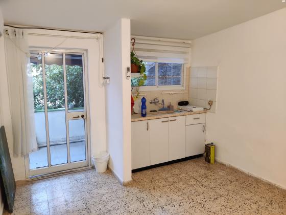 נחום הנביא 25 (הצפון הישן החלק הצפוני)