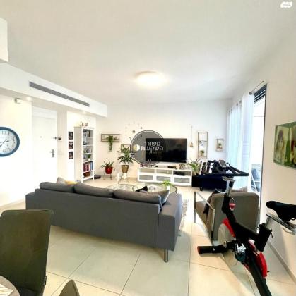 שלום רוזנפלד 5