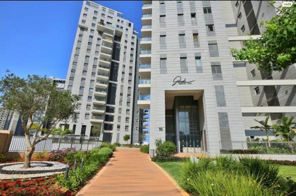 אריק לביא (עיר ימים)