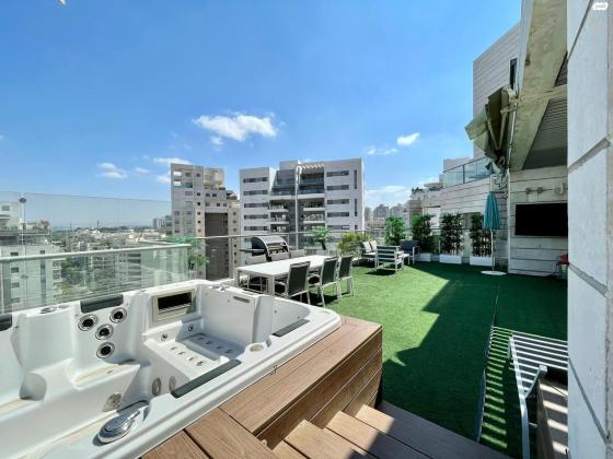 סמיר משה נקאש 6 (כפר גנים ג)