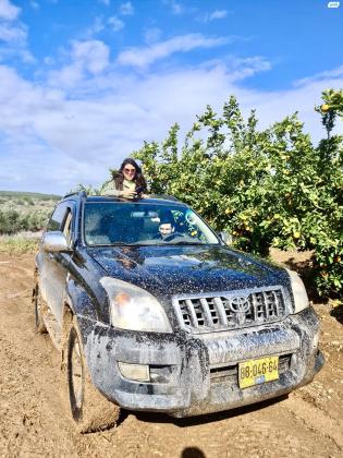 טויוטה לנד קרוזר קצר (2008)