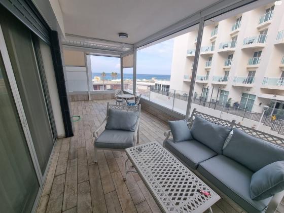 המעפילים 14 (מרכז העיר)