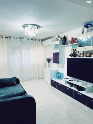 אלכסנדר ינאי 8 (שכונה ד)