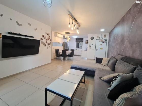 הנרייטה סאלד 6