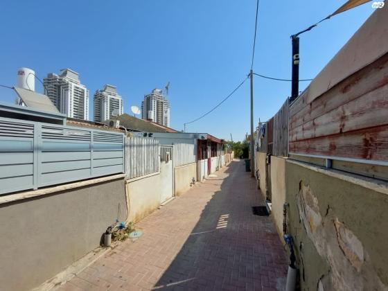 יציאת אירופה (שכונה ה)