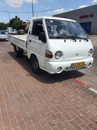 יונדאי H100 (2002)