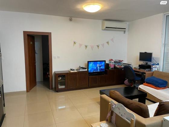 היבנר 9 (כפר גנים א)