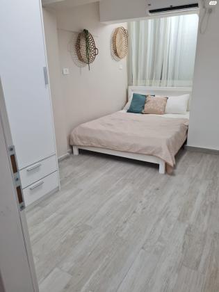 אלפרד רוסי (שכונה ד)