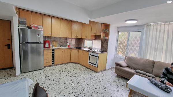 יוסף טרומפלדור (אושיות)