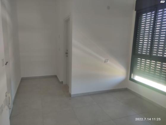 דרך השלום 19