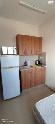 אביה השופט (שכונה ד)