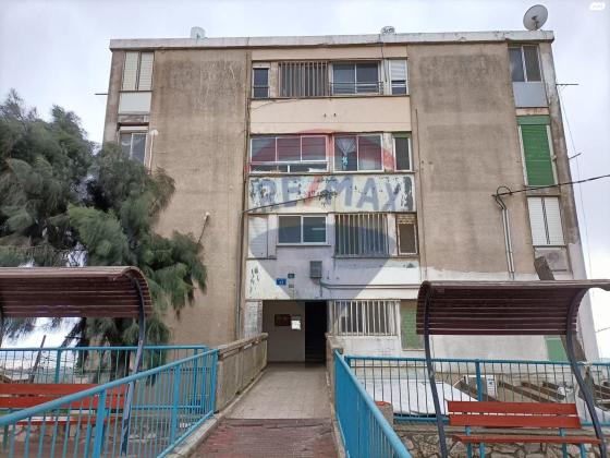 שדרות מנחם אריאב (נוף יזרעאל)