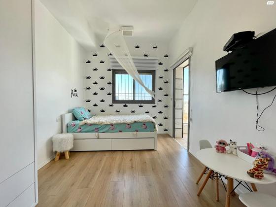 סמיר משה נקאש 6 (כפר גנים ג)